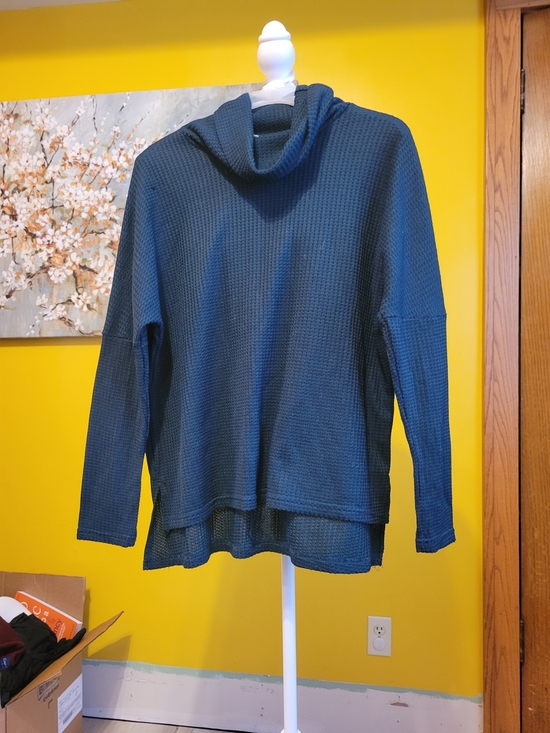 Sweaters - Cozy Waffle-Knit Hooded Sweater - Emerald Green